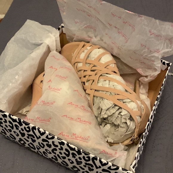 Anne Michelle suede gladiator booties/pumps - Picture 14 of 14